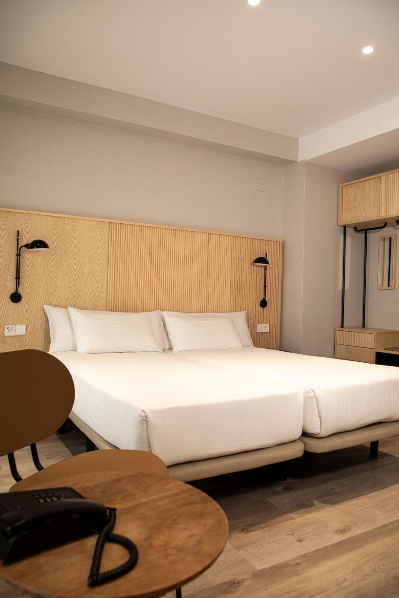 Hotel Dos Rios Origen Ainsa Ngoại thất bức ảnh