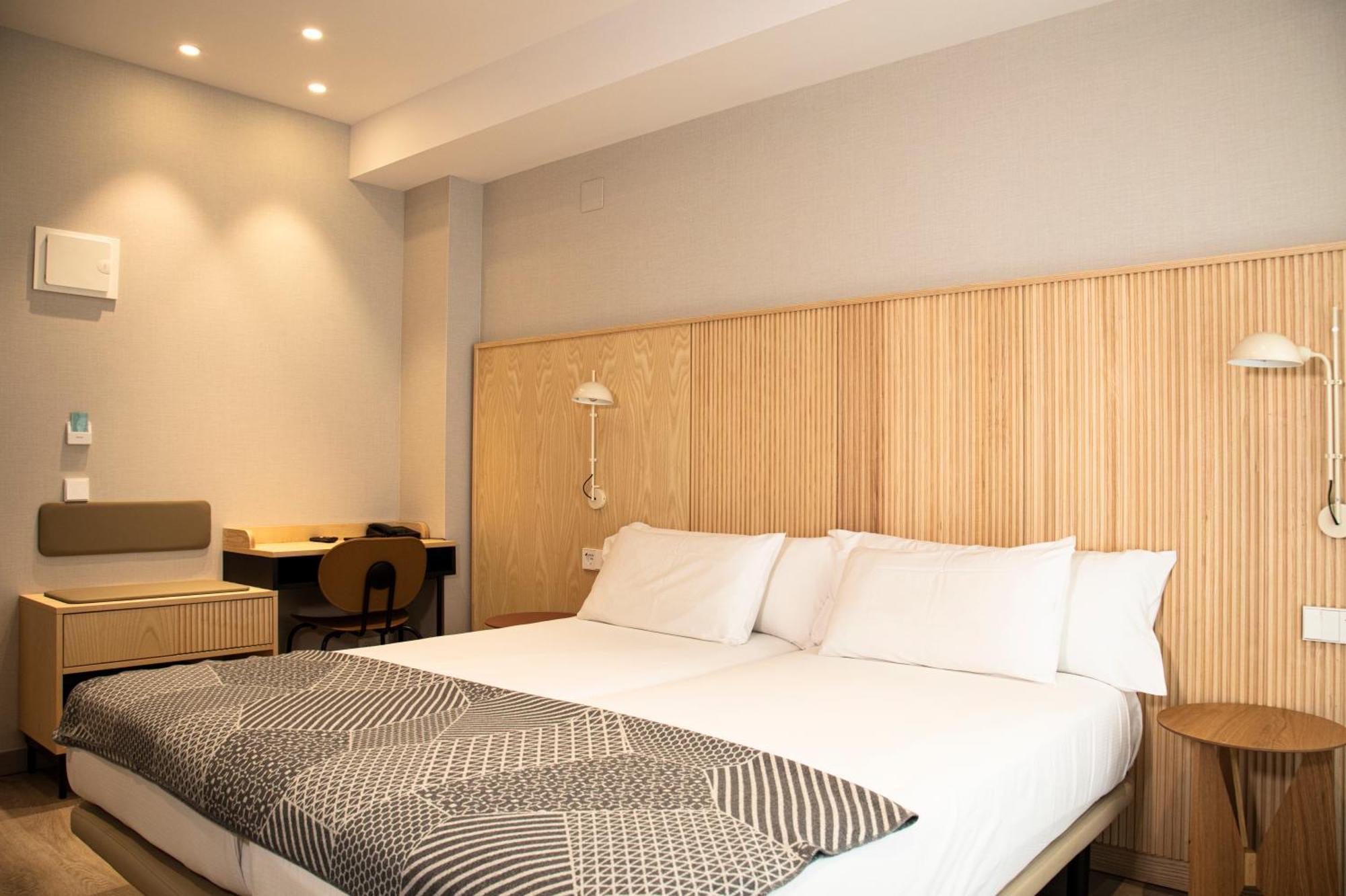 Hotel Dos Rios Origen Ainsa Ngoại thất bức ảnh