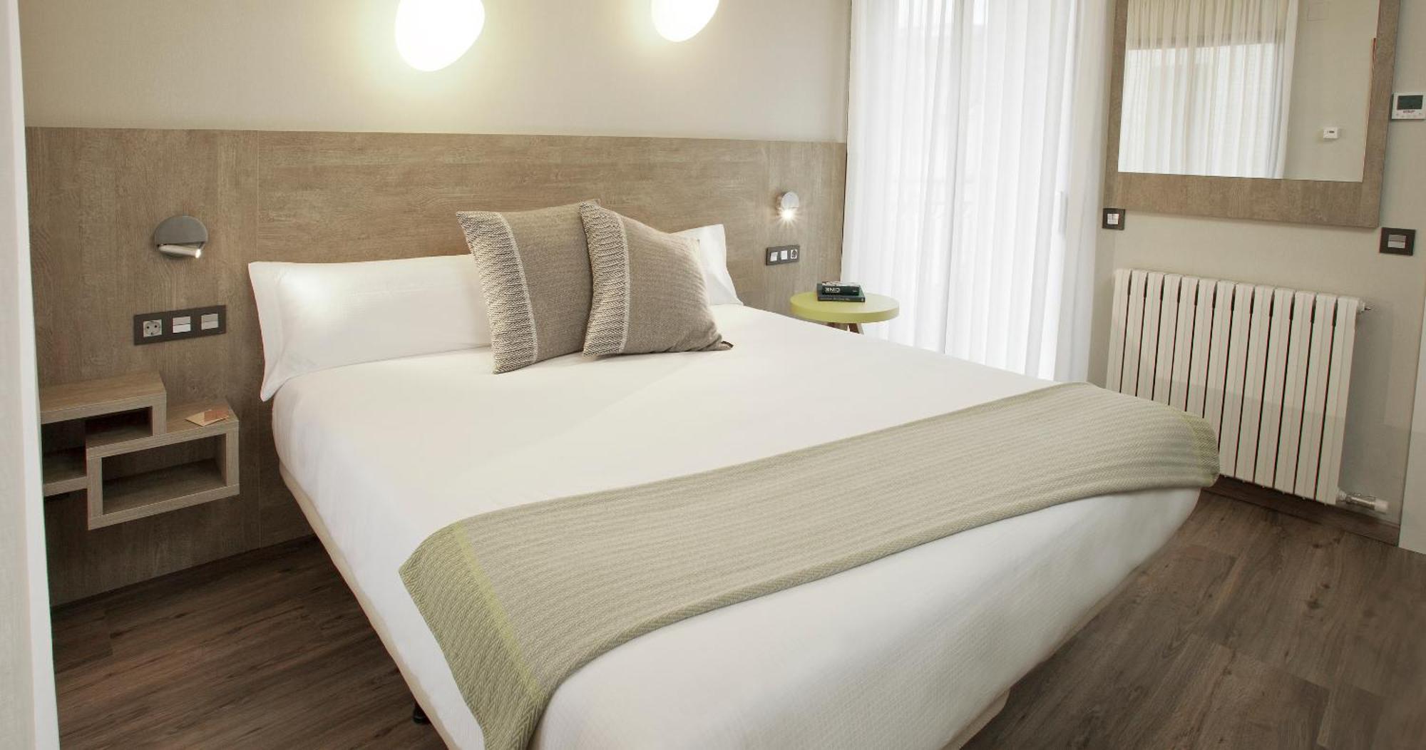 Hotel Dos Rios Origen Ainsa Ngoại thất bức ảnh